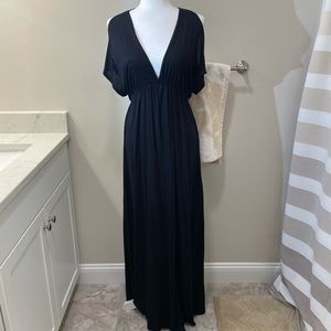 Forever 21 Black Maxi V Neck Open Shoulder Dress